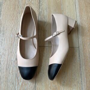 Chanel-esque Beige Black Chunky Heel Cap Toe Mary Jane Shoes EU 41 / US 9.5